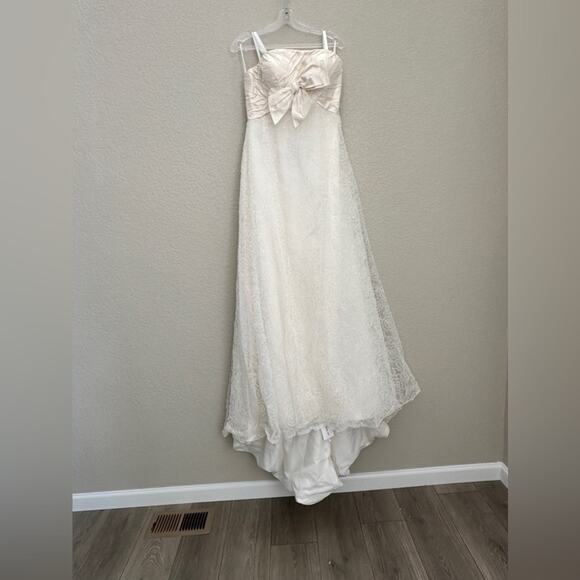 NWT- Wedding gown, strapless, ivory - Picture 16 of 16